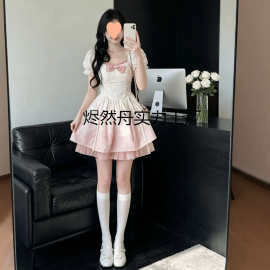 旅游法式方领泡泡袖连衣裙女夏季感气质仙女蓬蓬裙收腰小个子短裙