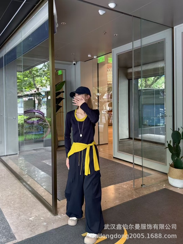 休闲运动套装女2025年秋季新款时尚洋气减龄显瘦外套阔腿裤三件套|undefined