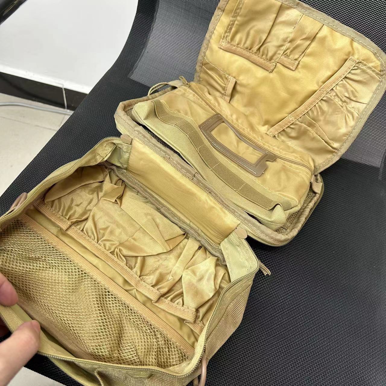 Tactical Travel Toiletry Bag Large Capacity Waterproof Organizer_voghion.com