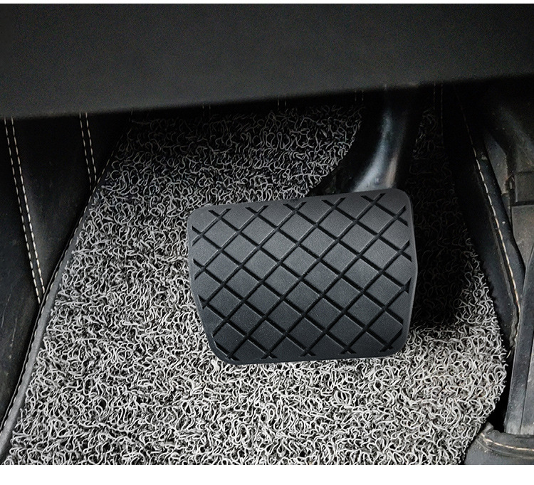 Suitable for Passat Tiguan Magotan Sagitar Golf Octavia Touran Brake Pedal Rubber Cover Anti-Slip Mat