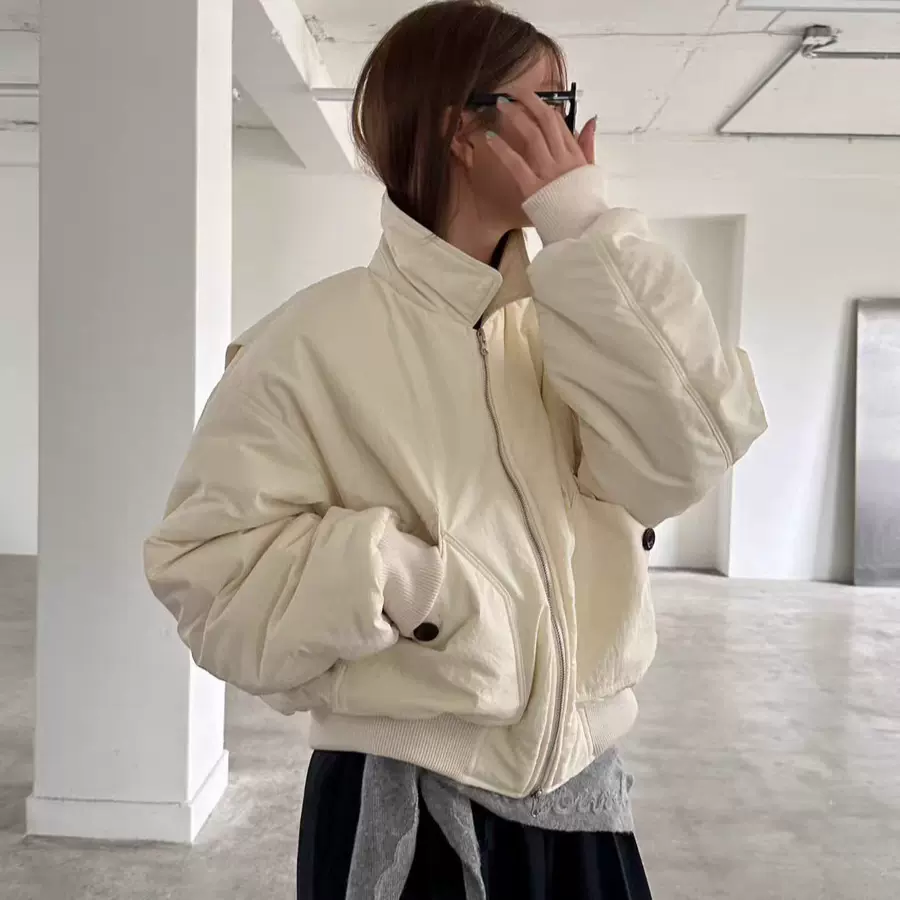 1天 2025冬季新韩国东大门宽松纯色简约百搭翻领拉链短款棉服外套