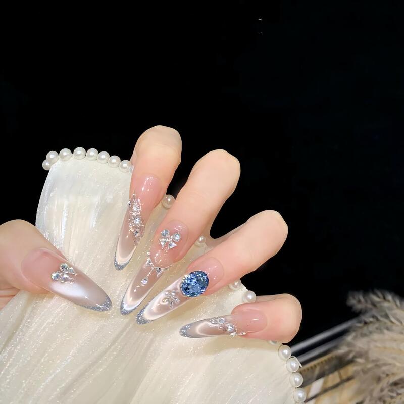 【Ice Clear and Snowy】Purely Handmade High-End Cat-Eye Nail Art, Elegant and Versatile Fairy-Style Nail Design
