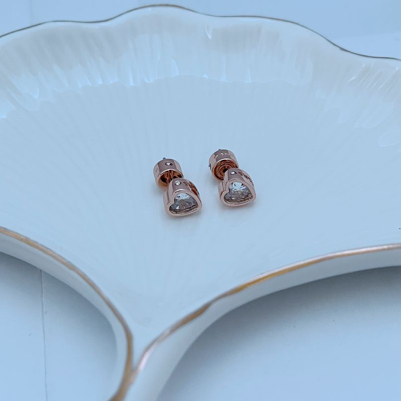 Örhängen med pärla och zirkonia för kvinnor eleganta vardag_voghion.com
