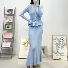 跨境女装秋冬新款法式小香风针织长裙女荷叶边V领包臀鱼尾连衣裙