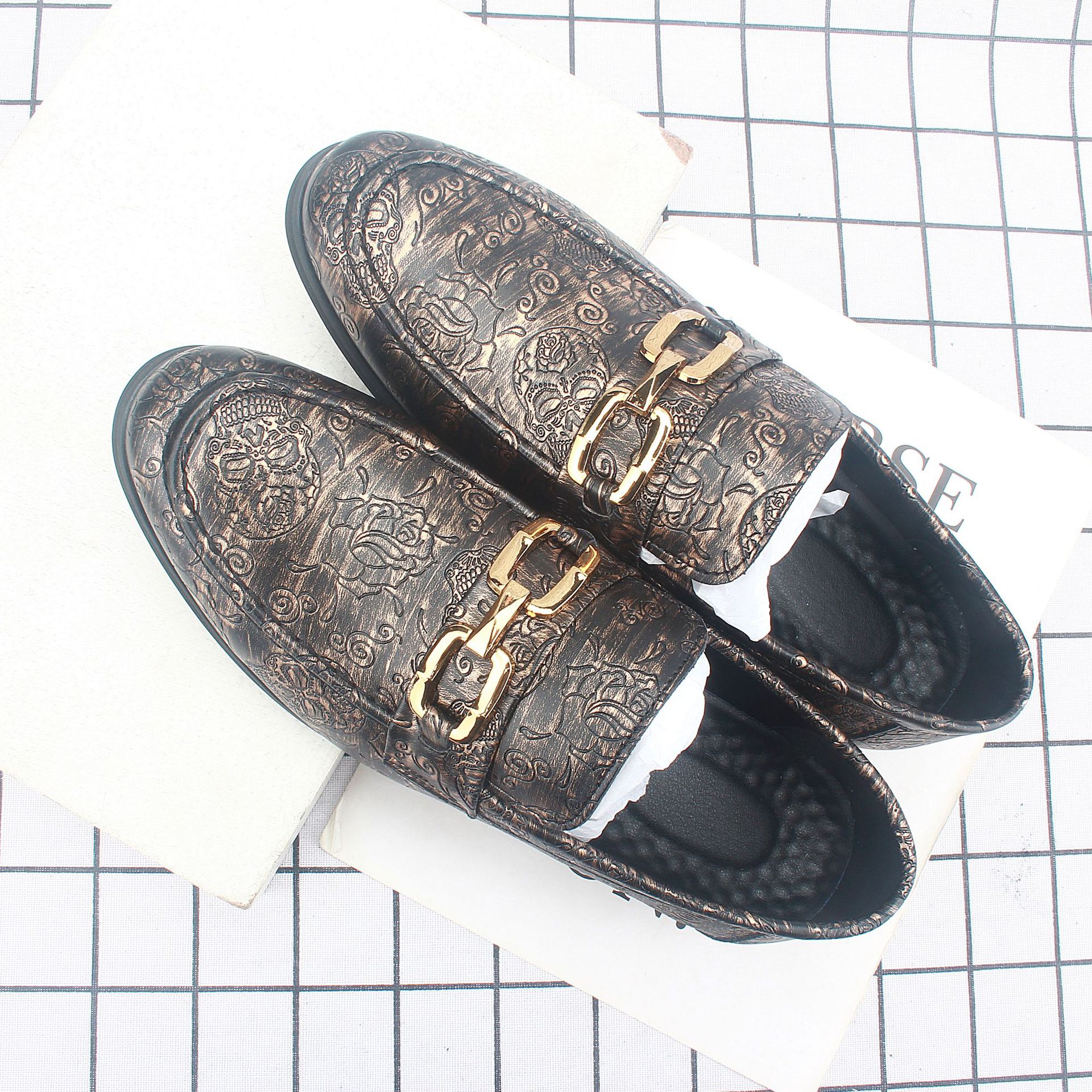 �羳�����׽�����ʱ��ƤЬ�������һ�ŵ�Ӣ�׷��¿��ƤЬ2235