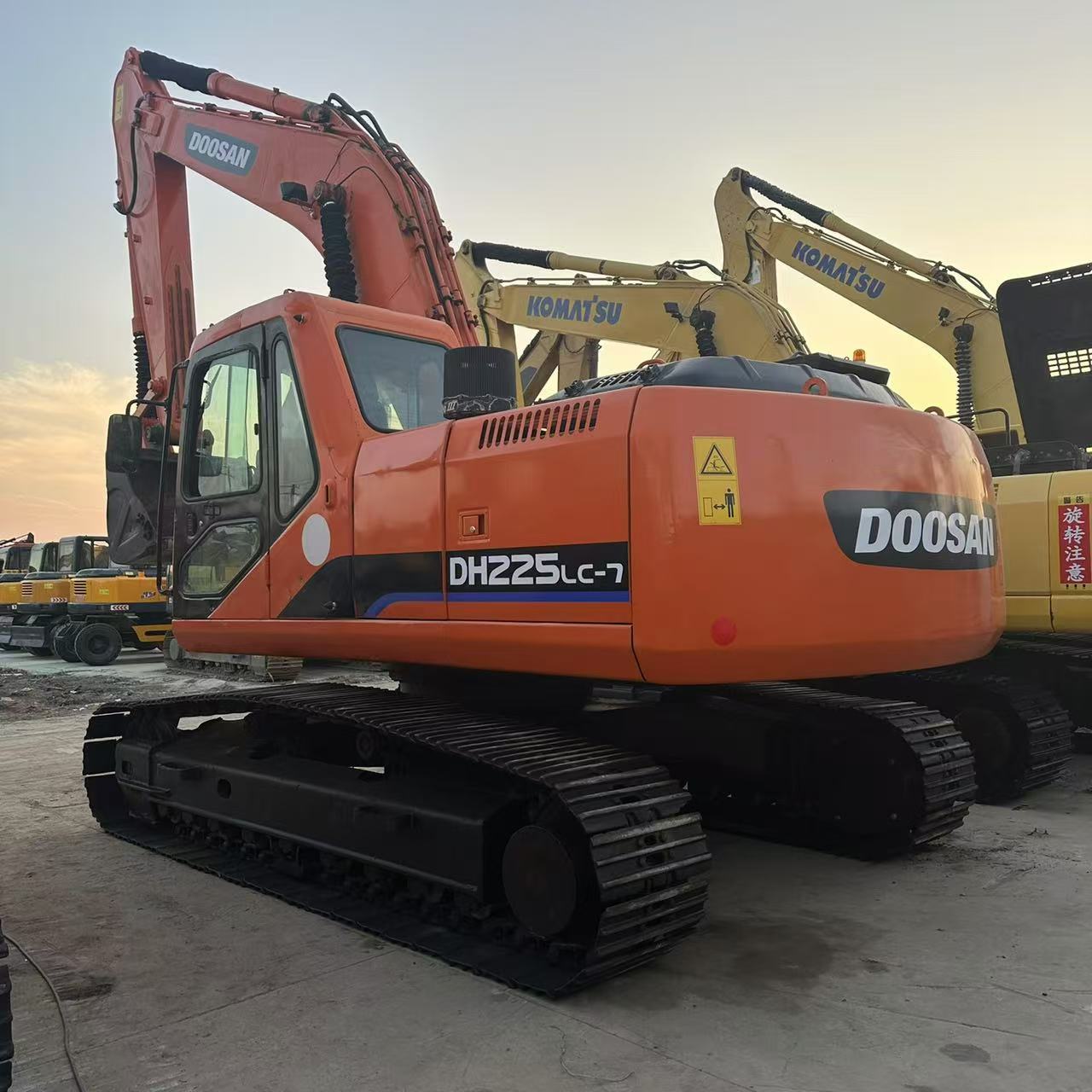 二挖手掘机/钩机挖机DOOSAN 斗山DH225LC-7 Used Excavator