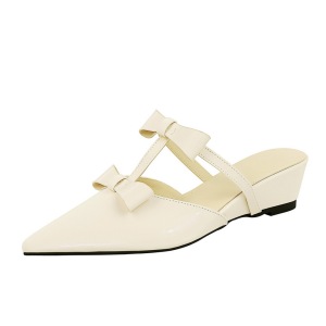 599-26 pointed sandals for women wearing French style wedge heels, versatile bows, empty toe caps, half drag hollow sand
