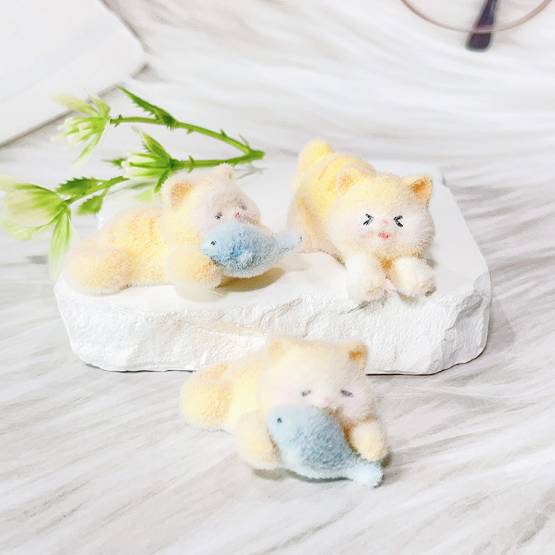 漫画植毛立体樹脂かわいいミルク猫 DIY 車の中央制御画面デスクトップ装飾品アクセサリー|undefined