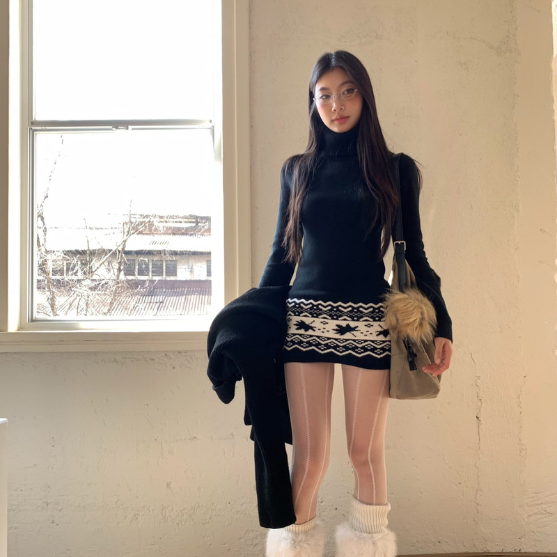 fortunee Original 2025 Fall/Winter Vintage Jacquard High Neck Slim Fit Bodycon Short Dress Christmas Knit Sweater fortunee Original 2025 Fall/Winter Vintage Jacquard High Neck Slim Fit Bodycon Short Dress Christmas Knit Sweater