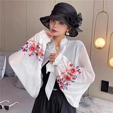 �¿������Ů�ٴ�����ļ�ѩ�������B�������T܇��������͸���_��