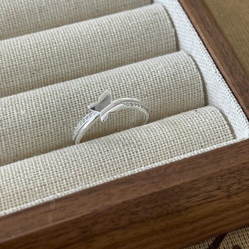 New S925 Pure Silver Ring for Women, Instagram Style, Simple and Unique Butterfly Design, High-End, Light Luxury, Personalized Open Finger Ring, Trendy