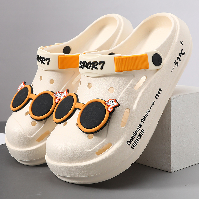 Men's Hole Shoes Summer New Fashionable Outdoor Sports Beach Sandals Boys Men's Casual Wear-resistant Slippers