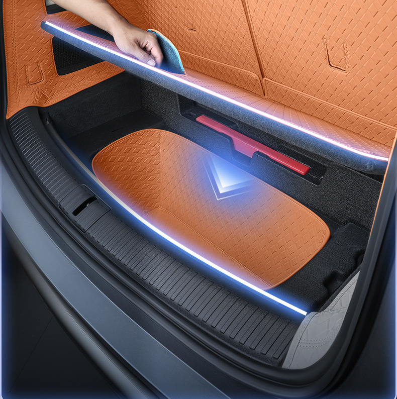 Specifically designed for the Leapmotor D19, this full-coverage trunk mat is an interior modification accessory for the 2026 model