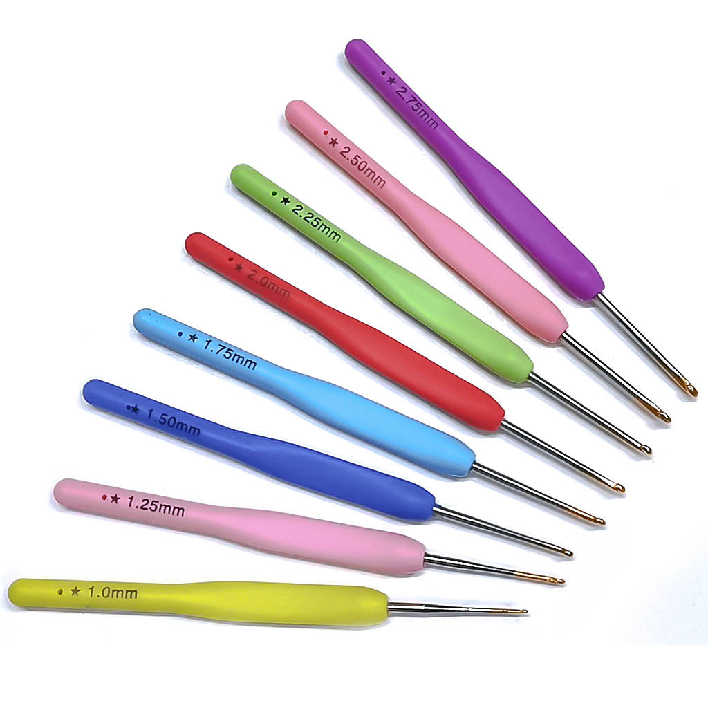 Herramientas de tejido aguja de suéter de encaje de ganchillo de mango suave impresión de ganchillo un conjunto de 8 bolsas OPP