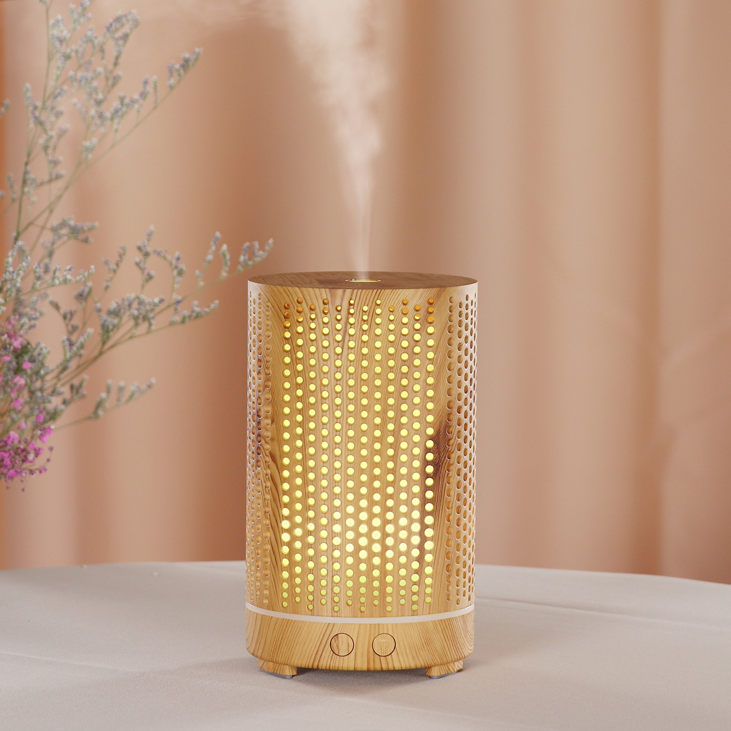 Spot al por mayor capacidad de 180ml máquina de aromaterapia de grano de madera Humidificador hueco de lunares