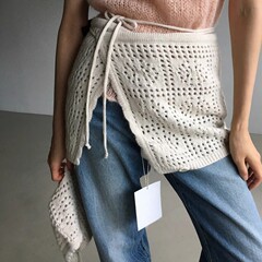 韓国東大門秋冬新作デザイン感高腰透かし彫りフック花ストラップ編み毛糸おならカーテン囲いスカート女