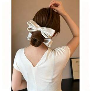 ��13cm���nϵ���w�����Y�㽶�A����ɫ�߼���ë�ز��c�����@�l���l