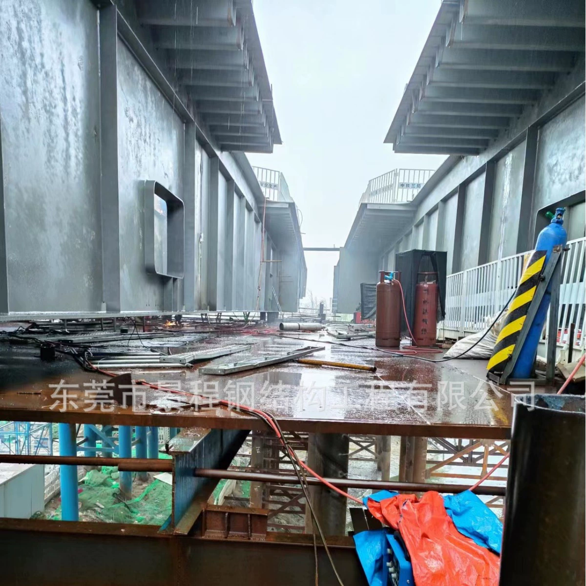 Гуанчжоу кросс-река стальной конструкции проект установки ферменной конструкции Qingyuan стальной конструкции ферменной конструкции Кабель Мост производитель