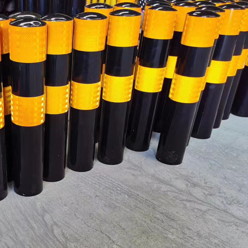 镀锌钢管警示柱加厚路障亮反光贴防护桩安全设施隔离柱商场防撞柱