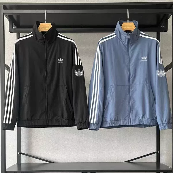 Spring and Autumn Three-Leaf Jacket for Men 2025 New Fashionable Sports Jacket Loose Stand-Up Collar Embroidered Windbreaker for Couples Trendy