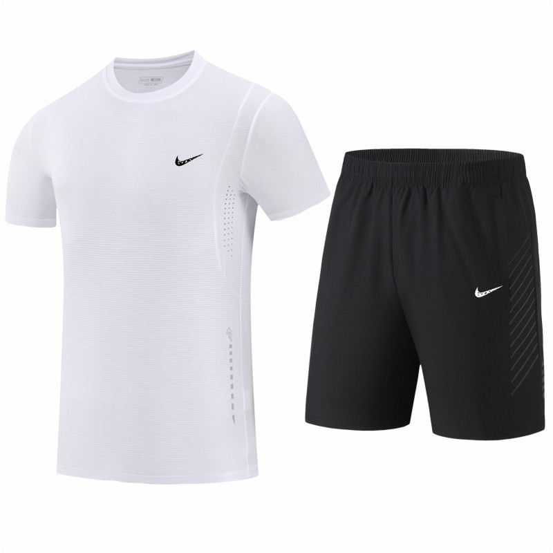 Men's Summer Ice Silk Short-Sleeved Suit Men's Thin Breathable Elastic Cool T-Shirt Men's Sports Shorts Two-Piece Set Men's Summer Ice Silk Short-Sleeved Suit Men's Thin Breathable Elastic Cool T-Shirt Men's Sports Shorts Two-Piece Set