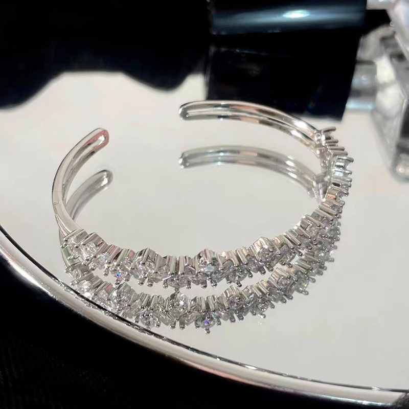 7 pulseras - plateadas