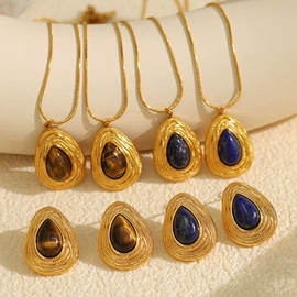 耳环;项链;首饰套装