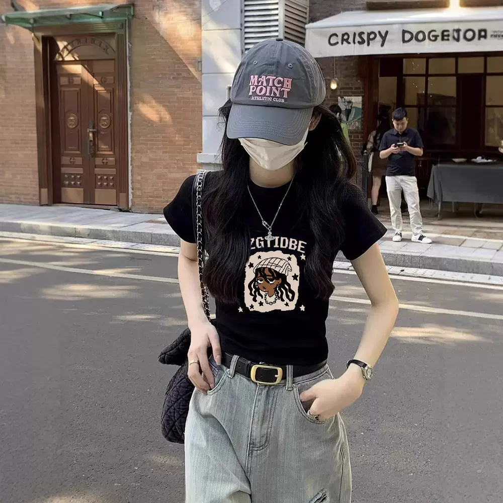 正肩黑色短袖T恤女2025夏季新款设计感小众独特别致修身辣妹上衣