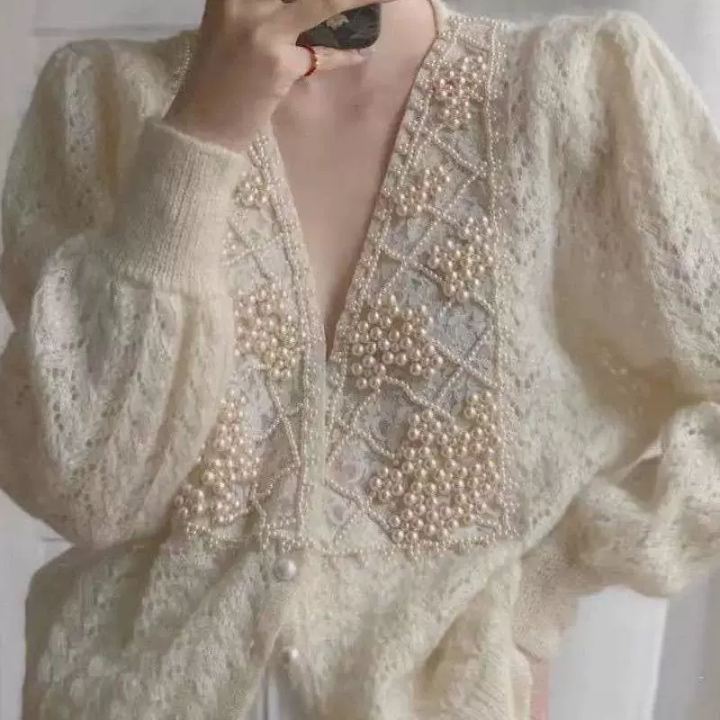 珍珠镶嵌开衫毛衣外套女2025年春季新款气质名媛小香镂空宽松上衣