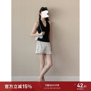 羊城故事 黑色挂脖系带v领吊带背心女2026春季内搭外穿露背上衣