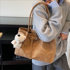 复古时尚手提腋下包女2025秋冬新款通勤单肩包高级感大容量托特包