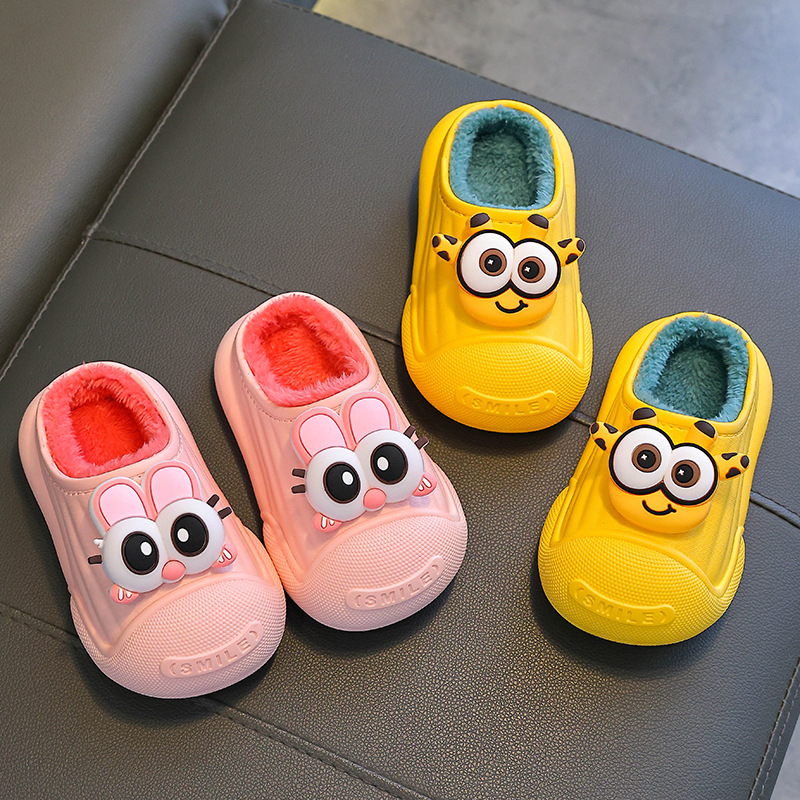 Zapatillas de algodón para niños de invierno para niños y niñas calientes y peludos antideslizantes, cubierta de algodón impermeable, bolsas para bebés, zapatillas de algodón