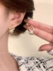 9#Double c pearl-earrings