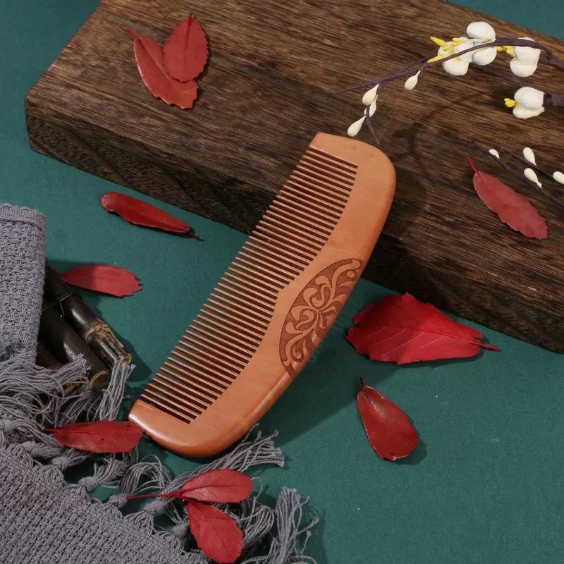 Madera doméstica de madera sólida anti-sándalo peine de cabello largo hombre natural pérdida de cabello madera estática