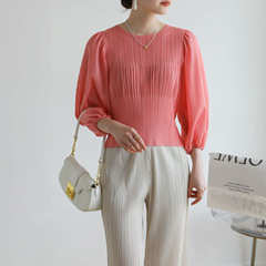 Quality 2024 autumn, spring and summer Miyake high-end pleated arms and flesh to make it look slim casual and fashionable top T-shirt