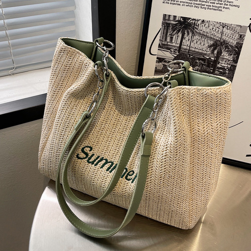 Straw large-capacity women's bag 2024 summer versatile niche woven bag western style commuting fashion shoulder tote bag