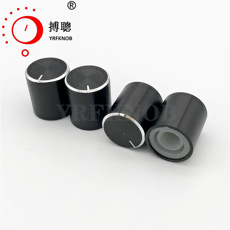 ��λ����ť��Ӱ���Ĳ�����õ�����ťñ��ɫ15*17������ť