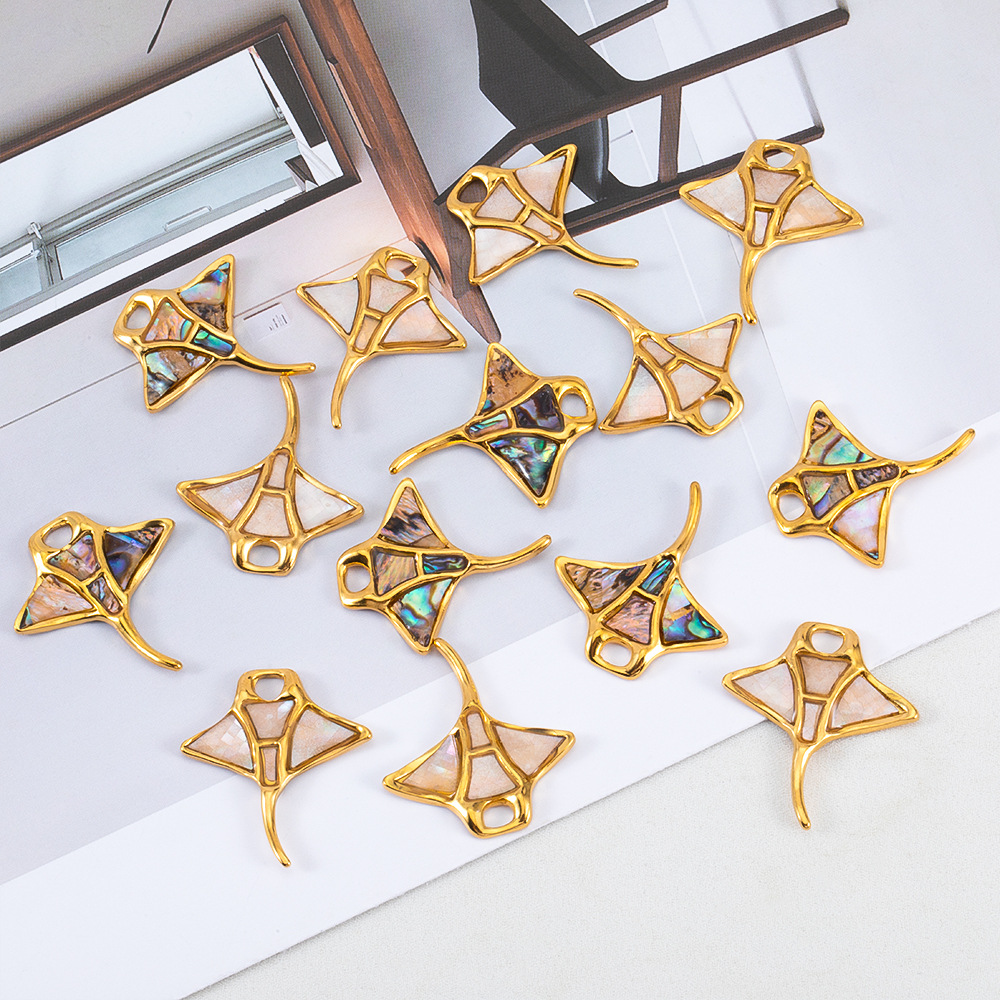 Fish Pattern 2 PCS/Package 304 Stainless Steel Fish Pendant