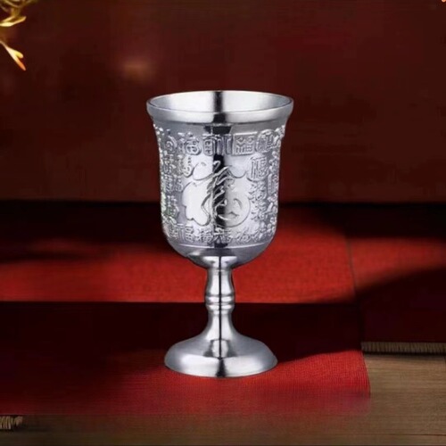 New product, gold wine cup, creative goblet, gold cup, silver cup, gift, daily use, fashionable white spirit cup, household sip cup