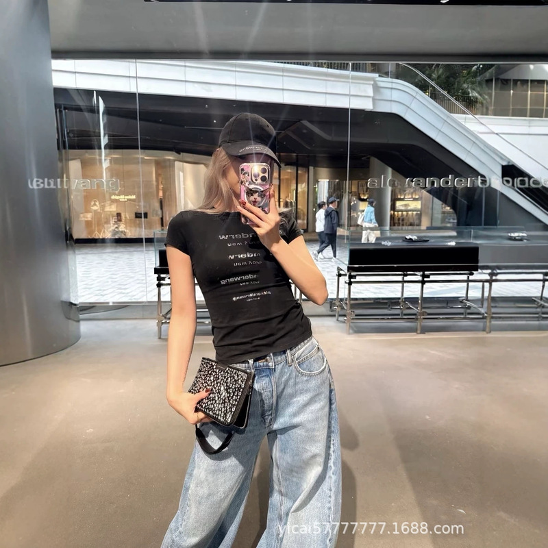 26 Da Wang New Style Rhinestone Short-Sleeve T-Shirt, High-Quality, Slim-Fit, Rhinestone Letter Design, Casual Versatile 26 Da Wang New Style Rhinestone Short-Sleeve T-Shirt, High-Quality, Slim-Fit, Rhinestone Letter Design, Casual Versatile