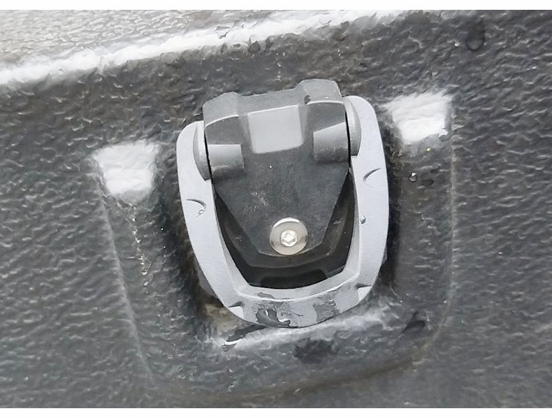 Hilux Revo Thai Version Pickup Truck Universal Plastic Rear Box Treasure Accessories Nylon Plastic Rope Hook Buckle