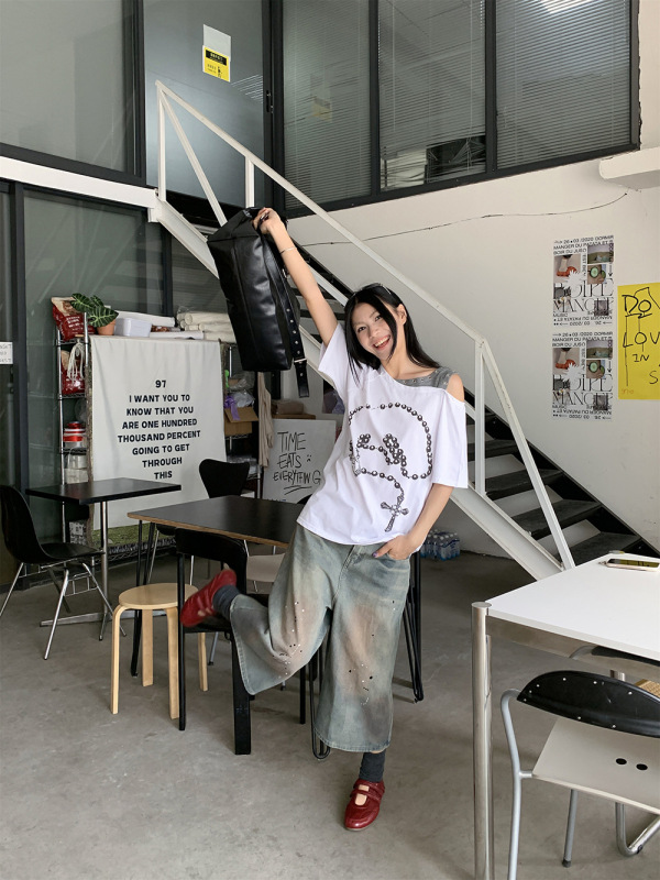 [9hour] 個性的な偽の肩のtシャツの女性2025夏のゆったりとした百合は色の上着の女性m 11328にぶつかります。|undefined
