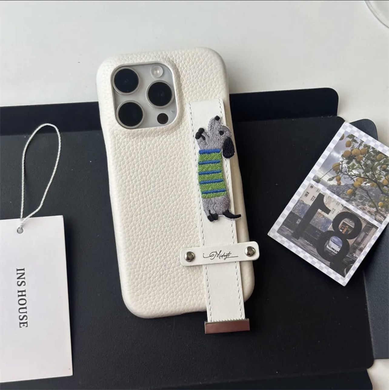 Ins nueva pulsera de perro salchicha de color sólido para iPhone 15ProMax funda para teléfono móvil 14 Apple 13Pro Mujer 12