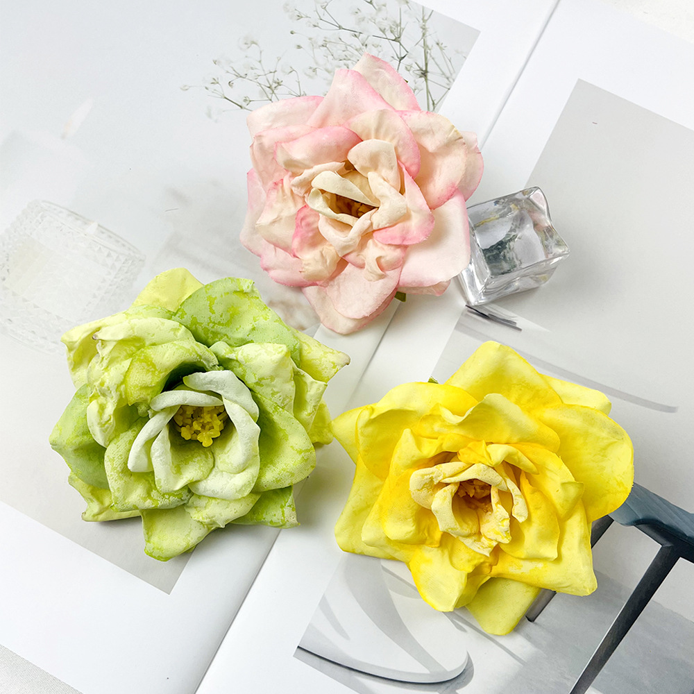 Retro rosa de temporada bordes asados flores falsas DIY toque de cabeza accesorios de flores de flores coronas de flores pared de boda camellia