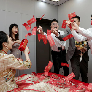 √ Chopsticks to Hold Money, Pick-Up Game, Money Spray Gun, Wedding Props, Door-Blocking, Wedding Bridesmaid Photo Creation