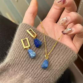 项链;耳钉;耳环