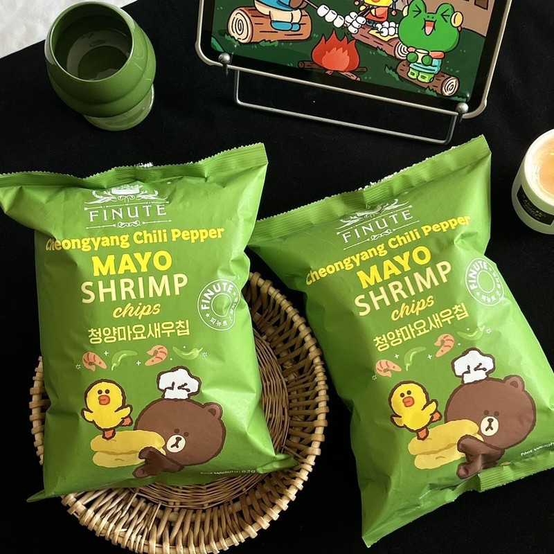 韓国輸入 FINUTE エビチップス 青陽チリマヨネーズ風味 ブラックペッパー エビ風味 ポテトチップス 特大スナック ギフトパック|undefined