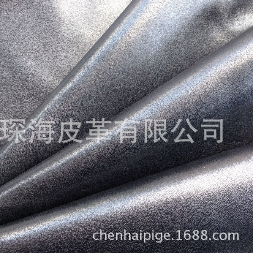 牛皮皮料 面料 头层牛皮 纳帕皮  整张牛皮 皮革面料 黑色