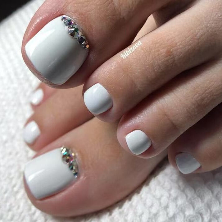 Fashionable White European-Style Square Toenails Pure White Rhinestone Waterproof Toenails Solid Color with Rhinestones Handmade Fake Toenails Fashionable White European-Style Square Toenails Pure White Rhinestone Waterproof Toenails Solid Color with Rhinestones Handmade Fake Toenails
