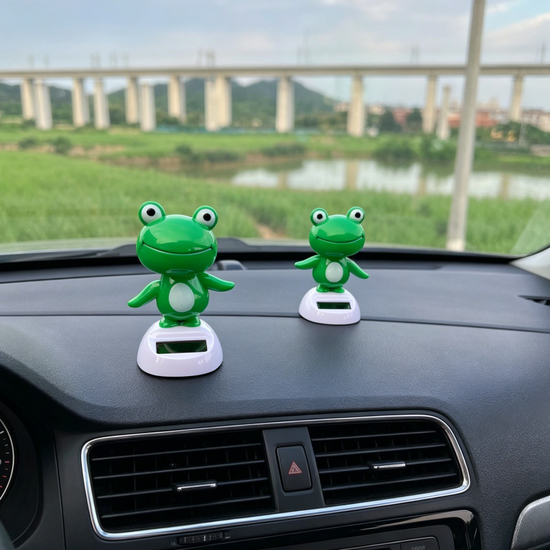 Popular solar decoration car interior decoration with instrument panel animal hot selling frog cute doll gift Popular solar decoration car interior decoration with instrument panel animal hot selling frog cute doll gift